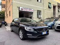 Usata Volvo V60 Business Edition 120 CV (88 kW) 2018 Bluazzurro Station wagon