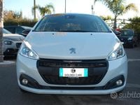 Usata Peugeot 208 GT-line 110 CV (80 kW) 2019 Bianco Utilitaria