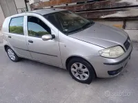 Usata Fiat Punto 69 CV (50 kW) 2003 Utilitaria