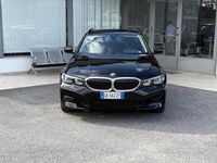 Usata BMW 318 156 CV (114 kW) 2022 Nero Berlina