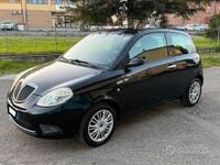 Usata Lancia Ypsilon 60 CV (44 kW) 2009 Nero Utilitaria