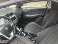 Usata Lancia Delta 120 CV (88 kW) 2011 Utilitaria