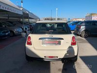 Usata Mini ONE 98 CV (72 kW) 2011 Beige Utilitaria