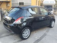 usata Lancia Ypsilon 13 Multijet 95 cv silver