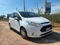 Usata Ford B-MAX 75 CV (55 kW) 2015 Bianco Monovolume