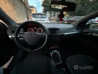 usata Opel Astra GTC cosmo