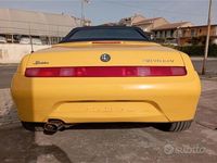 Usata Alfa Romeo GTV 218 CV (160 kW) 2001 Giallo Coupé