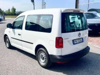 Usata VW Caddy Business 75 CV (55 kW) 2018 Bianco Monovolume