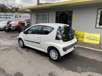 Usata Citroën C1 68 CV (50 kW) 2012 Bianco Utilitaria