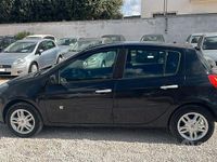 Usata Renault Clio II 75 CV (55 kW) 2006 Nero Berlina