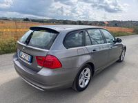 Usata BMW 318 2010 Station wagon
