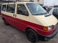 Usata VW Caravelle 102 CV (75 kW) 2000 Berlina