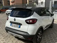 Usata Renault Captur Intens 90 CV (66 kW) 2019 Bianco SUV