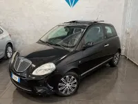 Usata Lancia Ypsilon 77 CV (56 kW) 2008 Nero Utilitaria