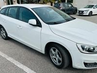 Usata Volvo V60 Business Edition 120 CV (88 kW) 2017 Station wagon