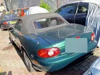 Usata Mazda MX5 110 CV (80 kW) 2001 Verde Cabrio