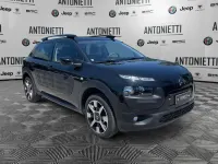 Usata Citroën C4 Shine 99 CV (72 kW) 2017 Nero SUV