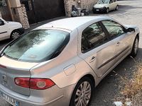 Usata Renault Laguna II 120 CV (88 kW) 2005 Grigio Berlina