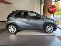 Usata Toyota Aygo X Active 72 CV (52 kW) 2024 Grigio SUV