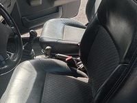 Second-hand Suzuki Jimny 82 CP (60 kW) 2004 Albastru SUV