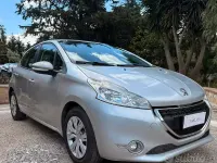 Usata Peugeot 208 Active 82 CV (60 kW) 2012 Grigio Utilitaria