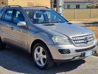 Usata Mercedes ML320 224 CV (164 kW) 2008 Marrone SUV