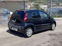 Gebraucht Peugeot 107 Active 68 PS (50 kW) 2012 Schwarz Kleinwagen