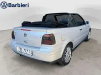 Usata VW Golf Cabriolet 101 CV (74 kW) 1998 Argento Cabrio