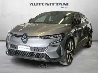 Usado Renault Megane E-Tech Techno 55 kW (75 CV) 2023 Gris Berlina