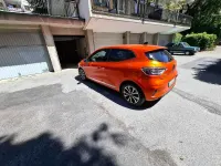 Usata Renault Clio V Techno 91 CV (66 kW) 2024 Arancione Berlina