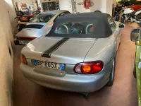 Usata Mazda MX5 110 CV (80 kW) 2001 Argento Cabrio