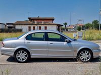 Usata Jaguar X-type 230 CV (169 kW) 2001 Grigio Berlina
