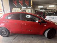 Usata Kia Rio 85 CV (62 kW) 2011 Rosso Berlina