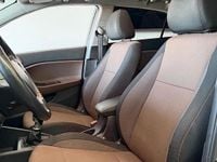 Usata Hyundai i20 Style 75 CV (55 kW) 2015 Grigio Berlina