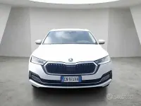 Usata Skoda Octavia Executive 150 CV (110 kW) 2023 Bianco Station wagon