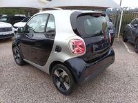 Usata Smart ForTwo Coupé Prime 41 kW (56 CV) 2023 Blu Utilitaria