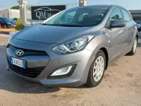 Usata Hyundai i30 GO! 110 CV (80 kW) 2015 Grigio Berlina