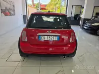 Usata Mini Cooper Coupé 116 CV (85 kW) 2005 Rosso Coupé