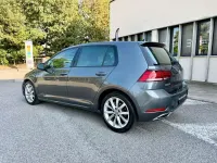 Usata VW Golf VII Highline 116 CV (85 kW) 2019 Grigio Berlina