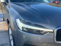 Usata Volvo XC60 Momentum 197 CV (144 kW) 2021 Grigio SUV