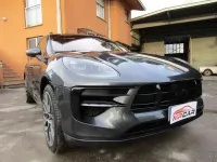 Usata Porsche Macan 381 CV (280 kW) 2021 Grigio vulcano metallizzato SUV