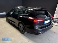 Usata Ford Focus ST-Line 155 CV (114 kW) 2023 Nero metallizzato Station wagon