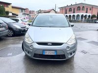 Usata Ford S-MAX Titanium 140 CV (102 kW) 2007 Grigio Monovolume