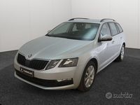 Usata Skoda Octavia Executive 150 CV (110 kW) 2020 Argento Berlina