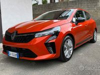 Usata Renault Clio V 90 CV (66 kW) 2024 Utilitaria