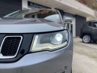 Usata Jeep Compass Limited 140 CV (102 kW) 2018 Argento SUV