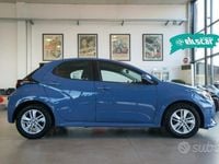 Usata Toyota Yaris Active 72 CV (52 kW) 2021 Azzurro Utilitaria