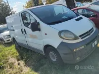 Usata Opel Vivaro 82 CV (60 kW) 2004 Bianco Monovolume