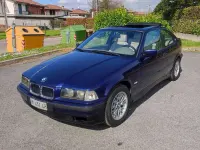 Usata BMW 316 Compact Efficient Dynamics 102 CV (75 kW) 1996 Blu/azzurro Utilitaria