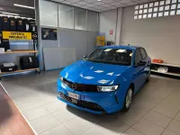 Usata Opel Astra Edition 131 CV (96 kW) 2025 Blu/azzurro Utilitaria